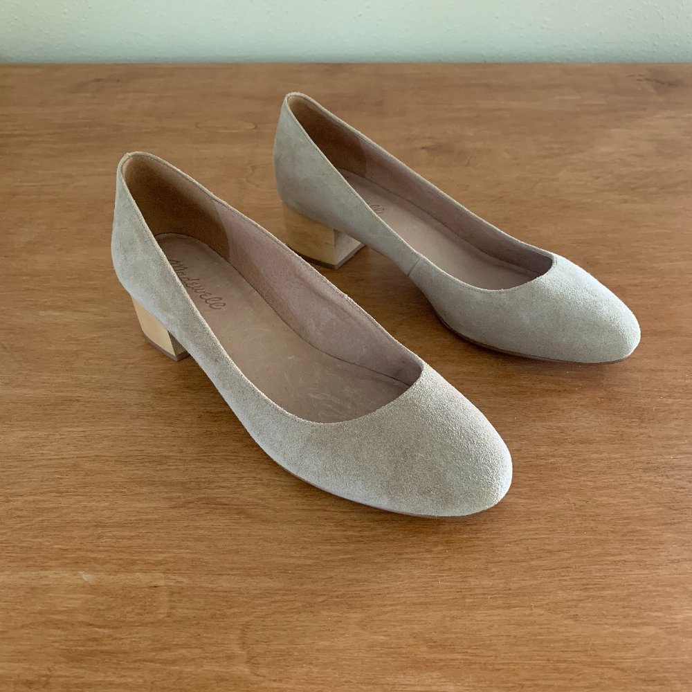 madewell beige/taupe round toe pump with wood block heel / sz- 9